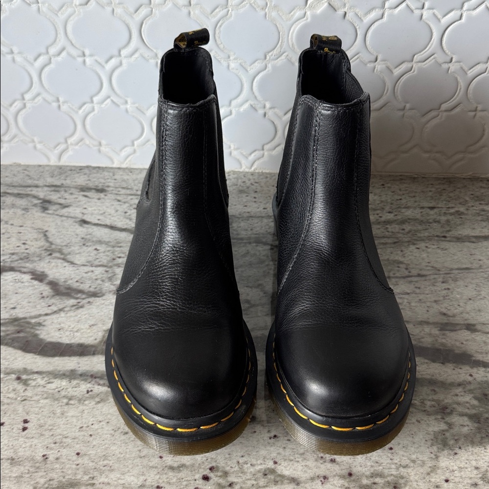 Dr. Martens Women's 2976 Leather Chelsea Boots